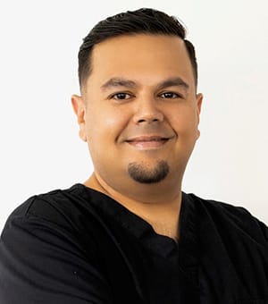 Dr. Paracha, North York Toronto Dentist